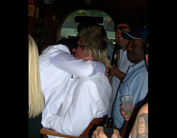 rod stewart enjoys a beer at the local, jazzfest, New Orleans