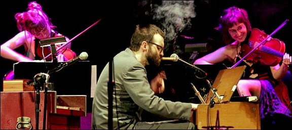 Win Tickets To See Eels at The Roxy Tomorrow